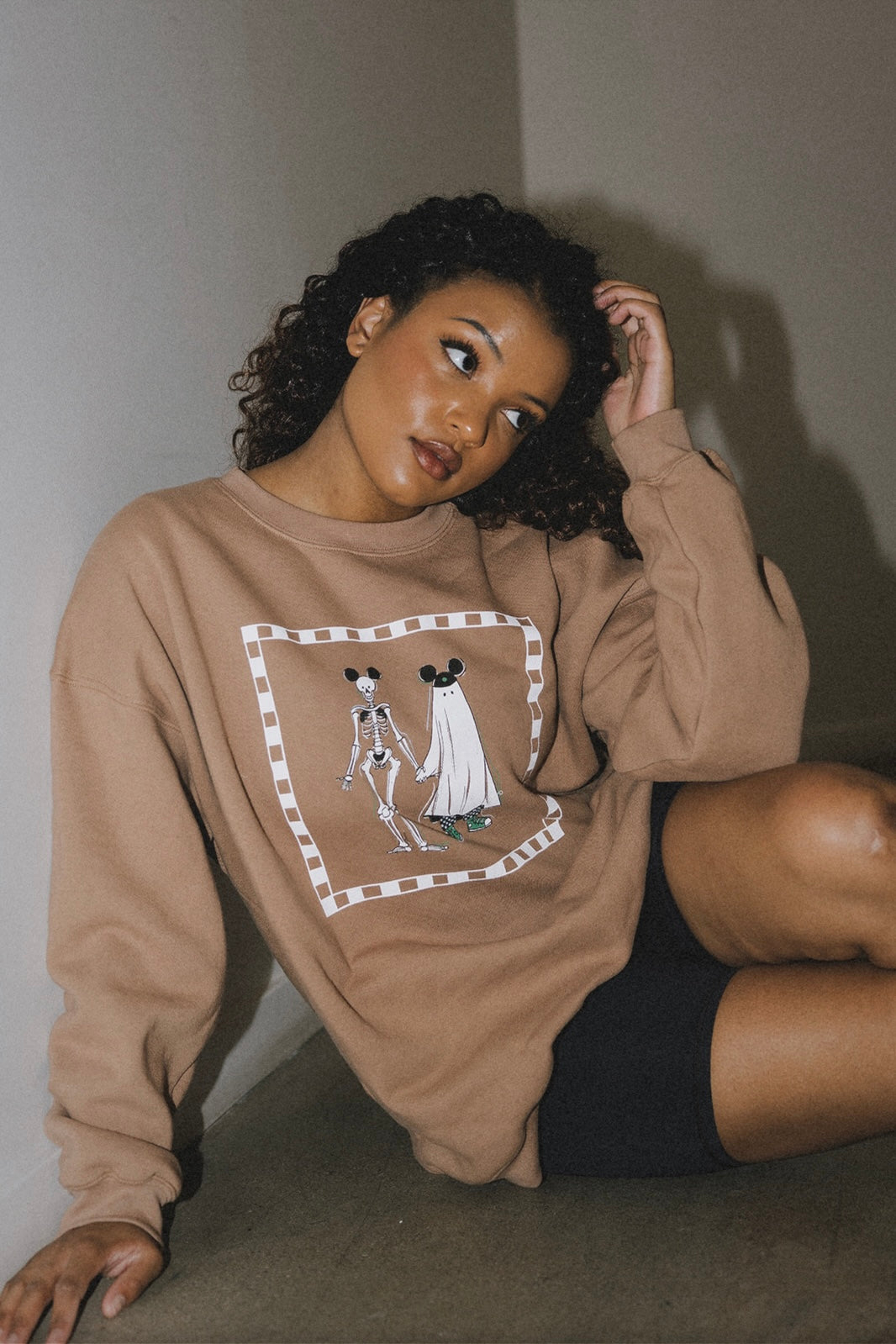 Friends best sale oversized sweatshirt