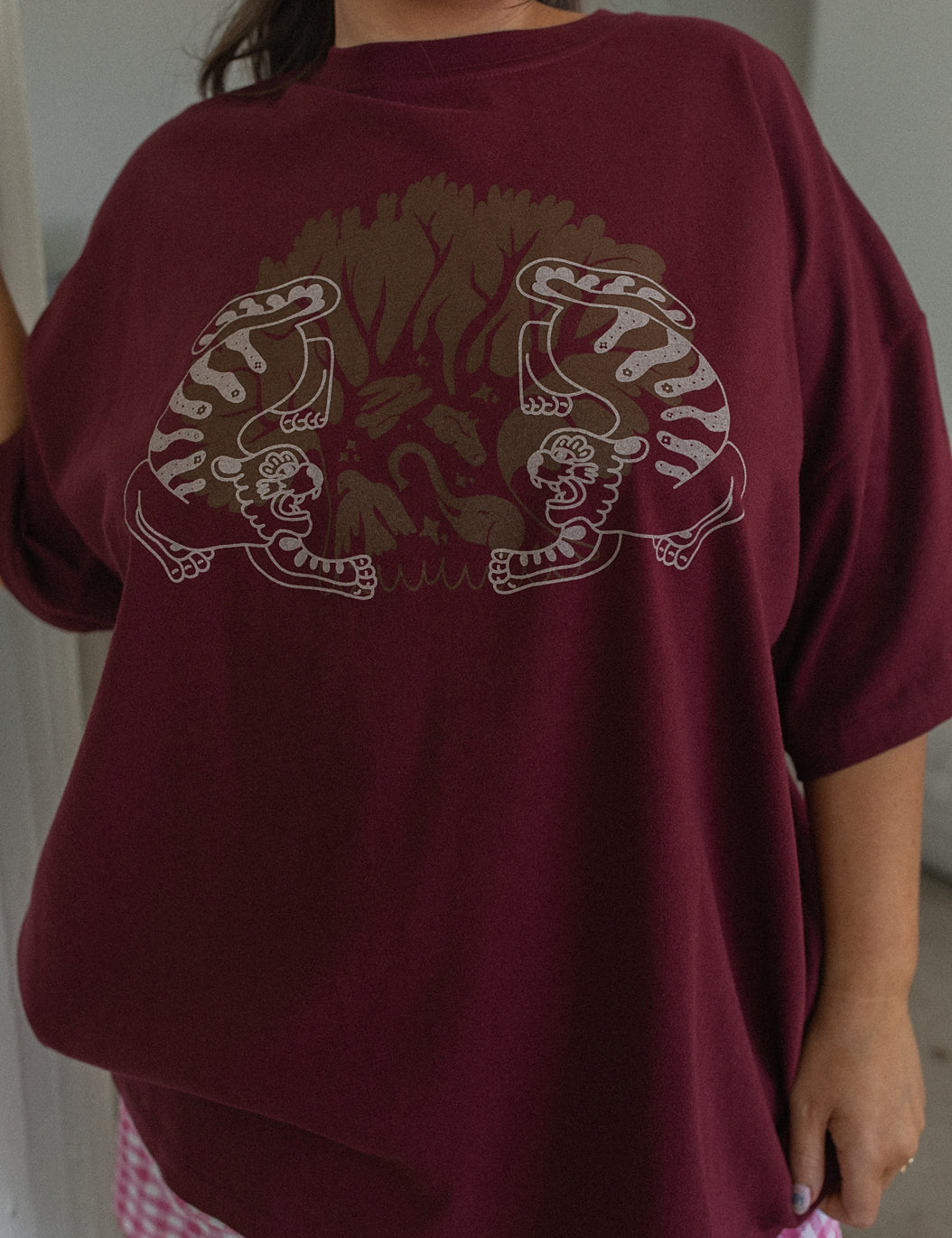Oversized Graphic Tees – Vintage-Inspired Streetwear | Subtle Dust