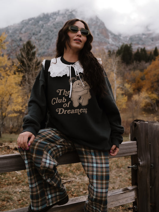 The Dreamer Bears Oversized Crewneck in Vintage Black