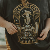 The Pirate Oversized Tee in Vintage Black