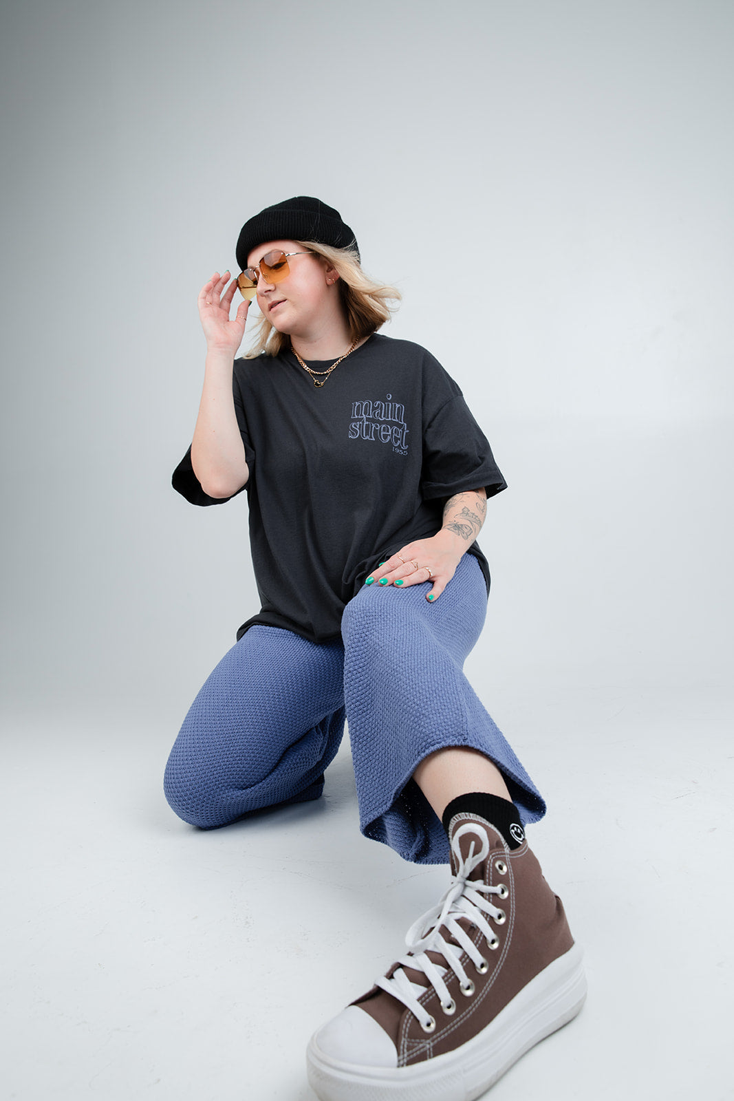 The Main Street Oversized Tee in Vintage Black *Updated Style*